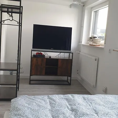 Buehl, Zentral Und Ruhig, Soutterain