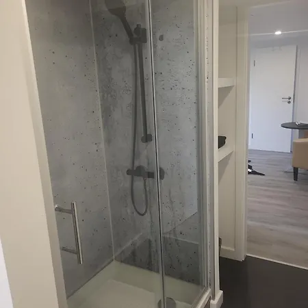 Apartment Buehl, Zentral Und Ruhig, Soutterain *